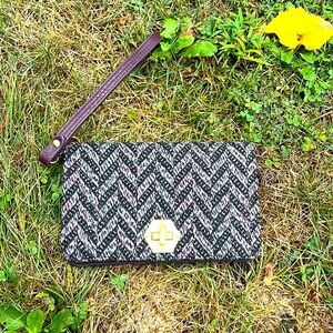 Shiraleah wool wristlet
